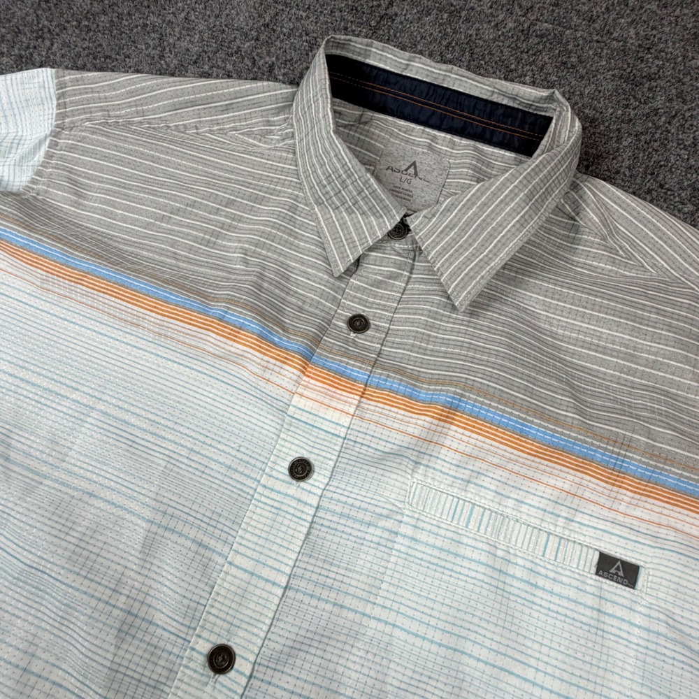 Ascend Mens Large Short Sleeve Button Down Shirt Gray White Striped Outdoor L